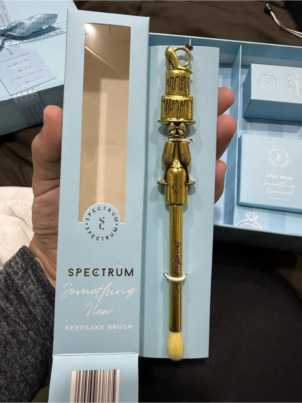 To Have and To Hold Spectrum Light Blue Luxe Makeup Brush Set